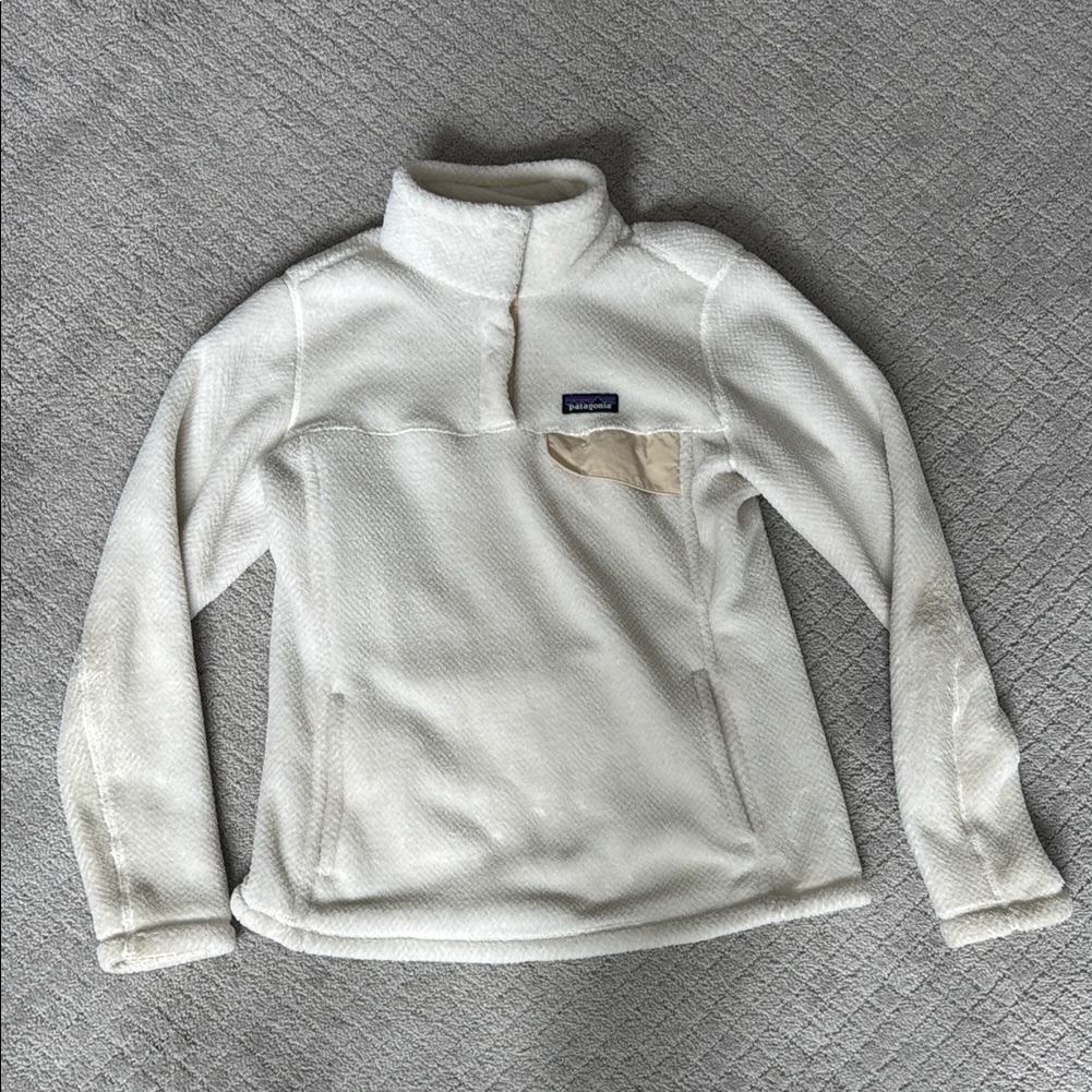 Patagonia Cream Fleece Pullover